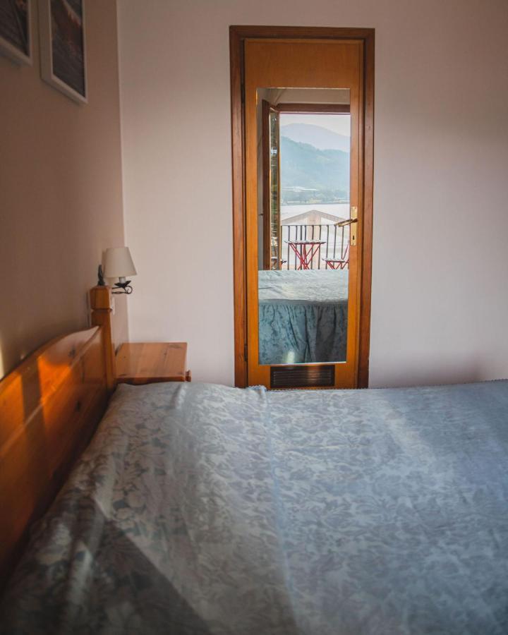 Locanda Del Boscaiolo Monasterolo del Castello Экстерьер фото